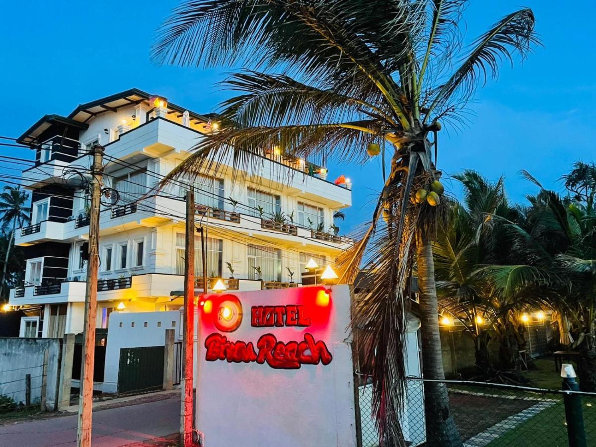 Bivon Reach Hotel Uswetakeiyawa Exterior photo